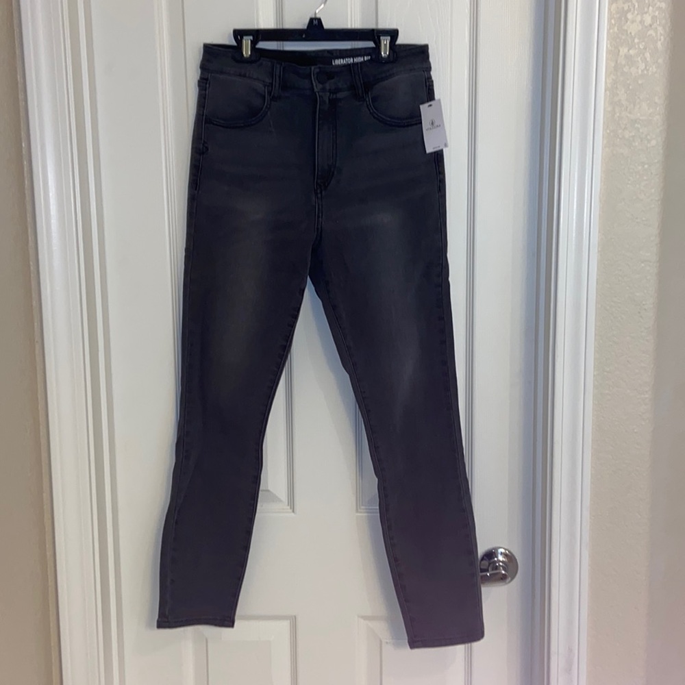 NWT Volcom liberator high-rise jeans